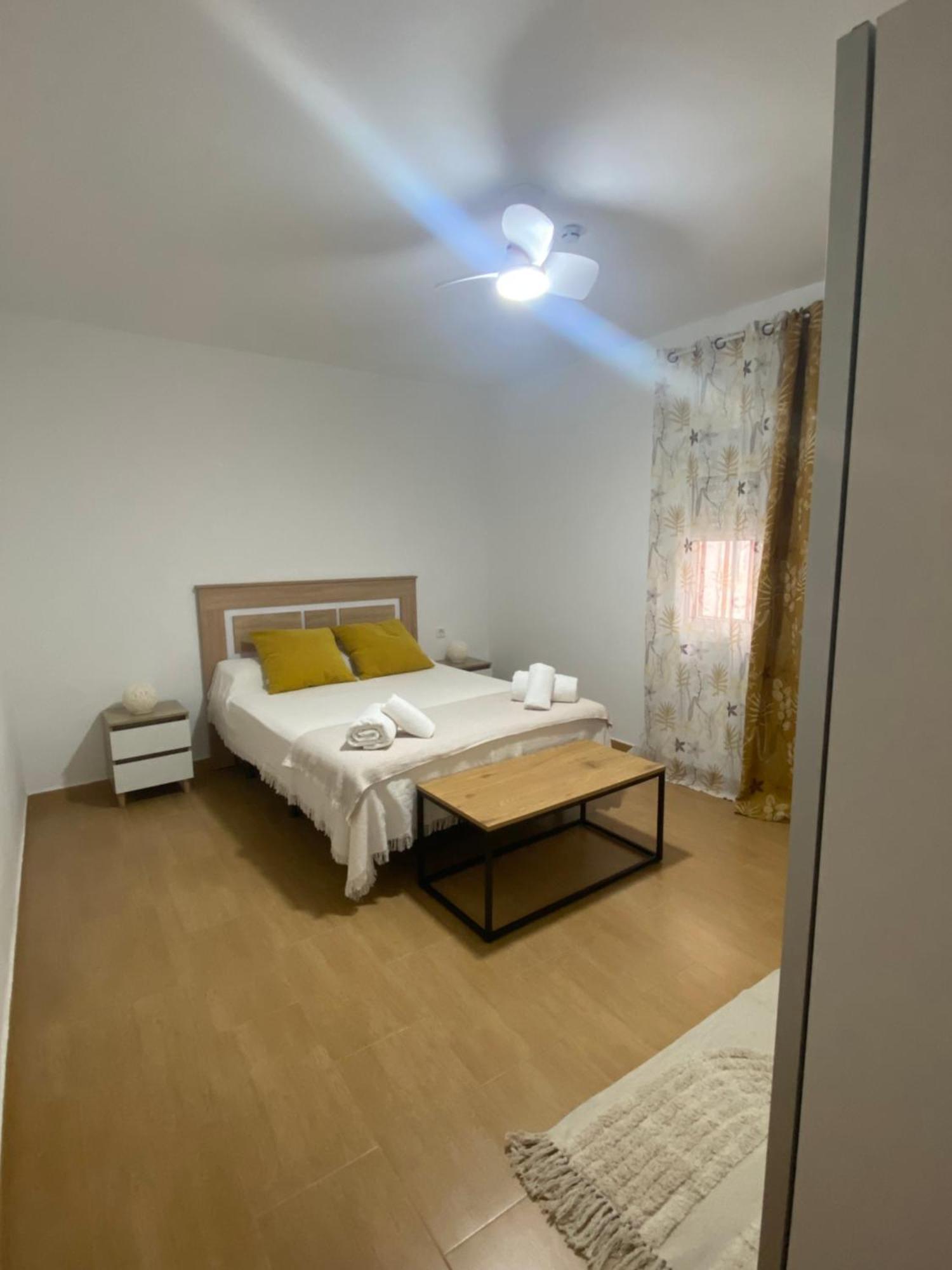 Willa Casa Luci Sant Jaume d'Enveja Zewnętrze zdjęcie
